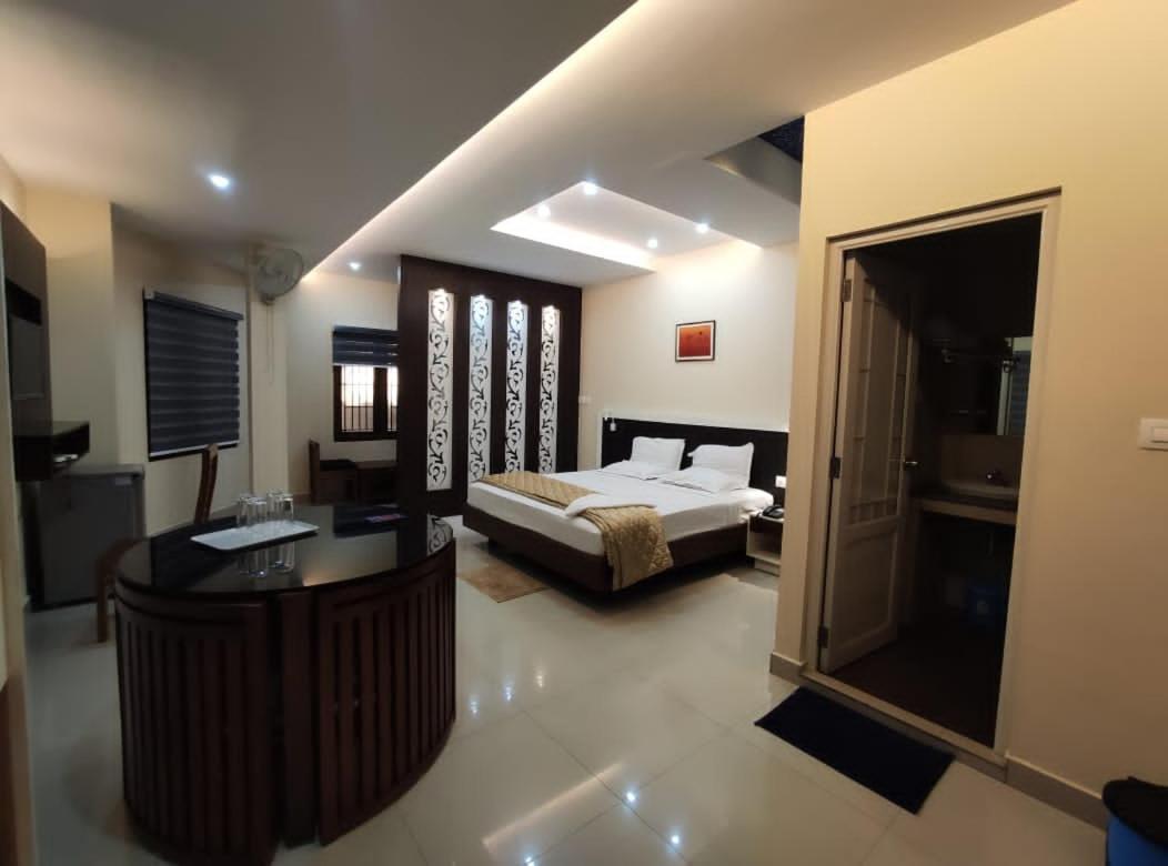 Issacs Regency Hotel Sultan Bathery Luaran gambar