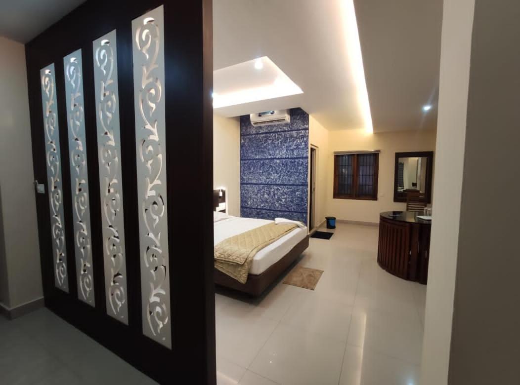 Issacs Regency Hotel Sultan Bathery Luaran gambar