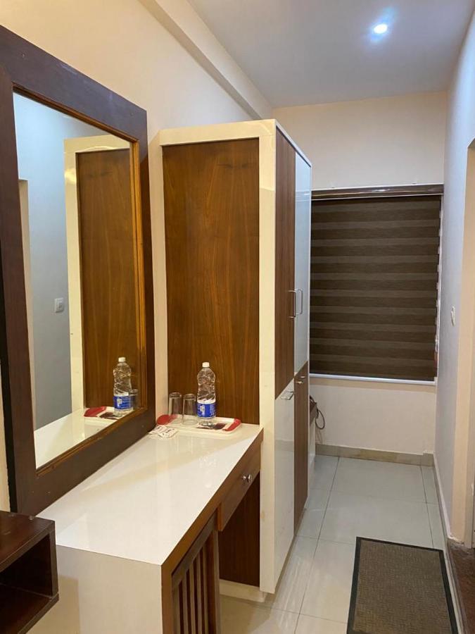 Issacs Regency Hotel Sultan Bathery Luaran gambar