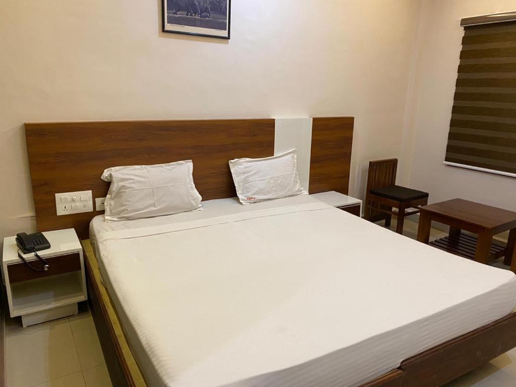 Issacs Regency Hotel Sultan Bathery Luaran gambar