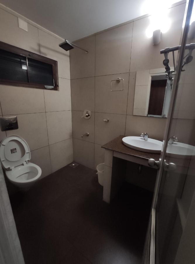Issacs Regency Hotel Sultan Bathery Luaran gambar
